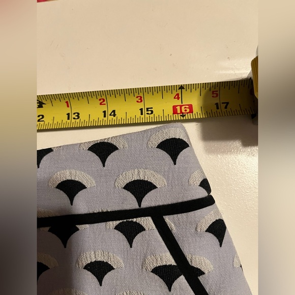 Ann Taylor textured skirt-light blue/black/white..above knee size 10 - Picture 10 of 12